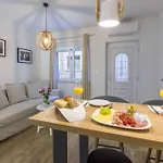 Palace Paulina In 39469 Apartment *