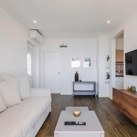Palace Paulina In 39469 Apartment