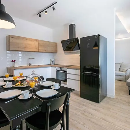 Apartmán Palace Paulina In 39469 Novi Vinodolski