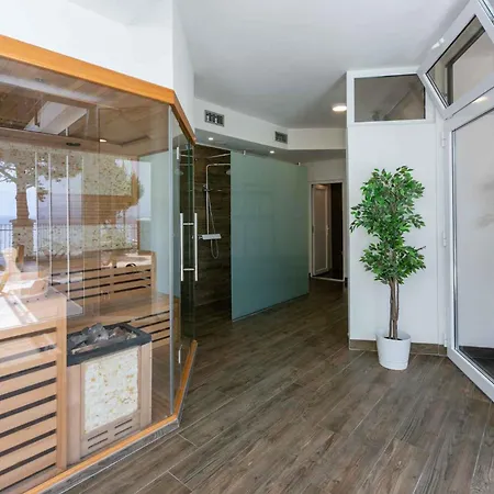 Palace Paulina In 39469 Daire *